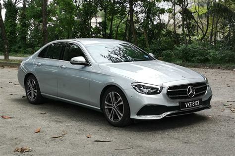 Car Reviews: Mercedes-Benz E 200: An E-nduring appeal | CarSifu