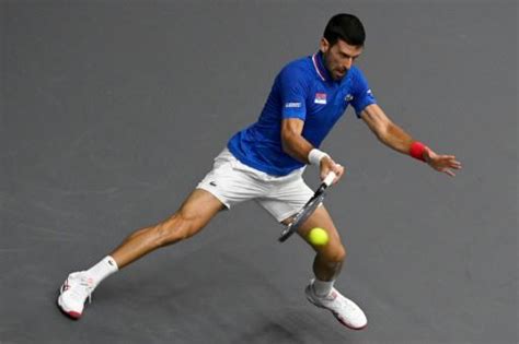 Djokovic Apea A Espa A Y Clasifica A Serbia Para La Fase Final De La