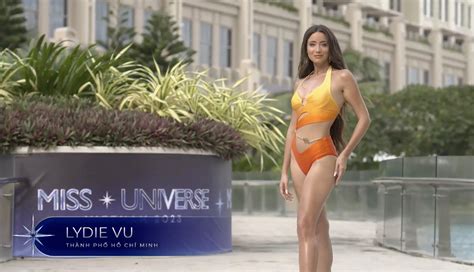 H Ng Ly B I Qu Nh Hoa Qu T S Ch S N Di N Trong Ph N Thi Bikini Saostar Vn
