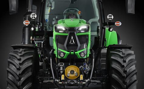 Deutz-Fahr rinnova la serie 6.4 con tre nuovi trattori (fino a 156 cv)