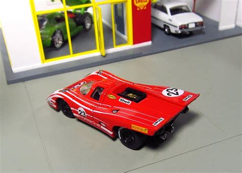 Hot Wheels Porsche 917 Gulf Red Shell