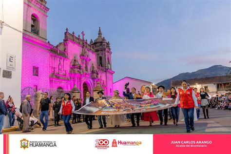 EL PUEBLO HUAMANGUINO FESTEJA LA VÍSPERA DE SU ANIVERSARIO