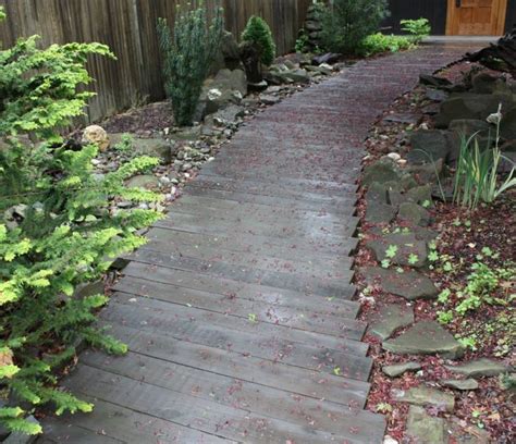 Как сделать деревянную садовую дорожку своими руками, фото и видео ...