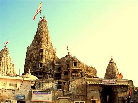 Dwarkadhish Temple - Javatpoint