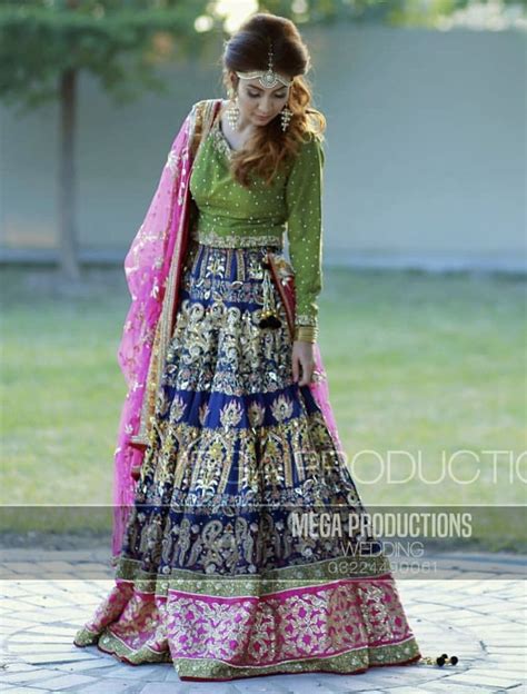 Brides Sister Cousin Mehndi Dress Pakistani Wedding Dresses