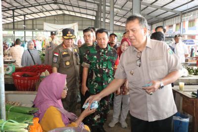 Berhasil Tingkatkan Kinerja BPR Gerbang Serasan Pj Bupati Raih Top