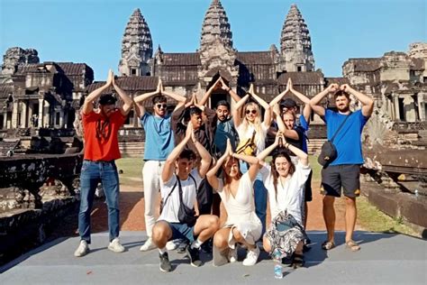 Explore Angkor Wat Bayon Temple Ta Prohm Sunset At Phnom Bakheng