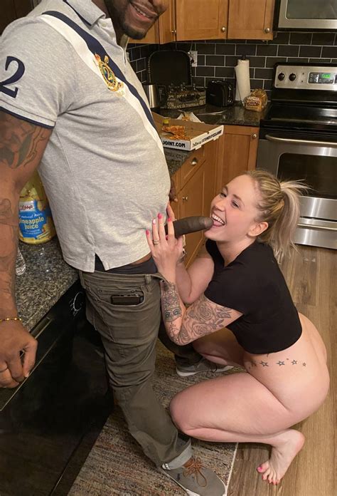 Kitchen Swingers Porn Pic