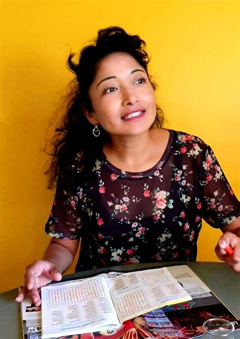 Latina Years Old Scrolller
