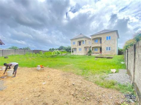 For Sale Cornerpiece Sqm Land With Units Of Incompleted