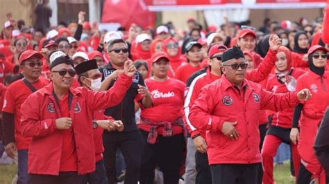 Menkop Umkm Teten Masduki Resmi Gabung Pdip