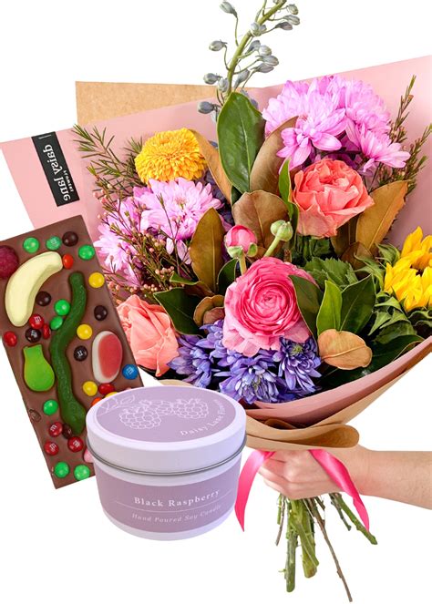 Flowers Dlf Candle Chocolate Block Daisy Lane Flowers