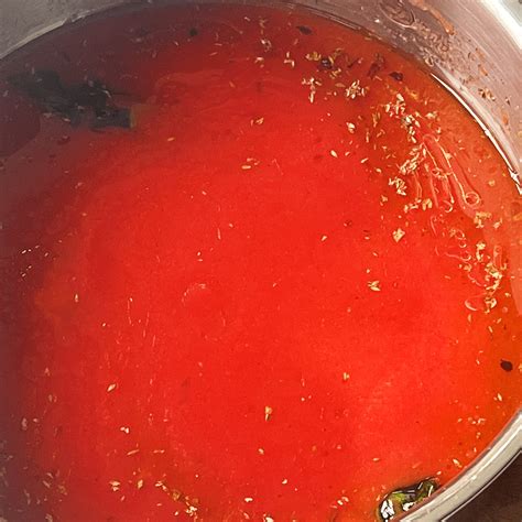 How to Make Sugo (Real Italian Tomato Sauce)