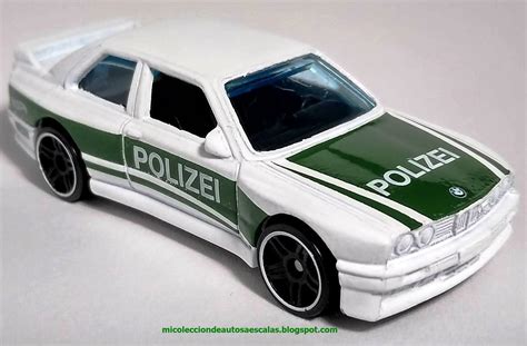 Mi colección de autos a escala BMW M Polizei Hot Wheels