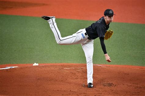 [写真] 38ページ目 《契約更改で大モメ中》ロッテ・佐々木朗希（22）がプロ野球選手会を脱退していた！《関係者は「若手で加入していないのは彼