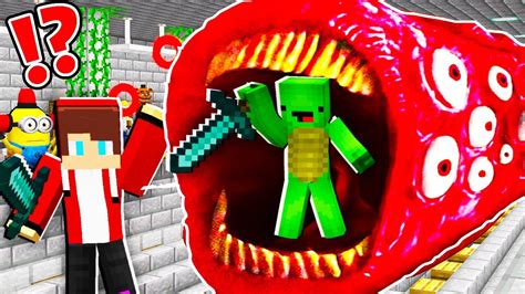 What Mikey And Jj Doing Inside Train Eater At 3 00am In Minecraft