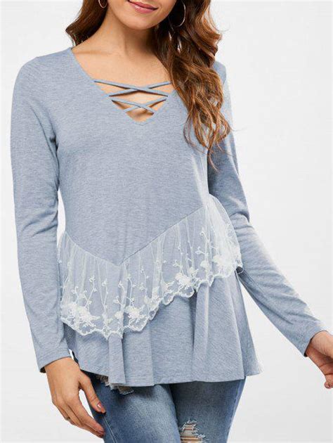 41 Off 2019 Lace Patchwork Asymmetrical Blouse In Greywhite Dresslily