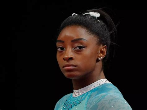 Simone Biles To Star In Season 3 Of Facebook Watchs Versus Series Simone Vs Herself