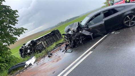 Gro Ny Wypadek Mi Dzy St Yc I Skorzewem Cztery Osoby Poszkodowane