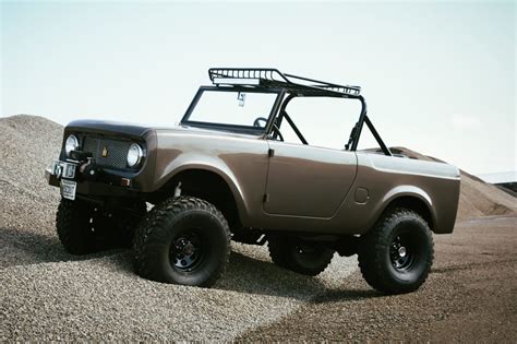 Adventure Machine: A 327 V8 Swapped International Harvester Scout 80