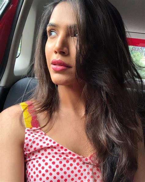 Shriya Pilgaonkar Instagram Photos And Videos 20 Hot Sexy And Bikini Pictures Of Mirzapur