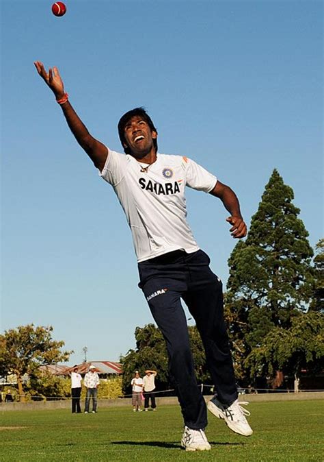 Lakshmipathy Balaji takes a catch | ESPNcricinfo.com