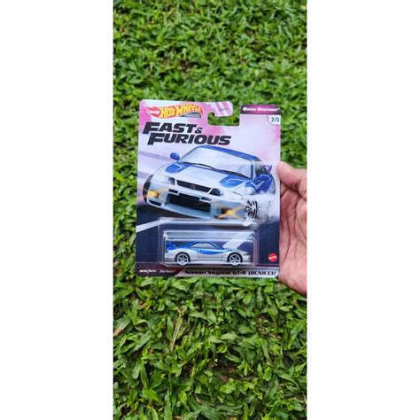 Jual Hot Wheels Premium Nissan Skyline Gt R Bcnr Fast And Furious Quick Shifters Shopee