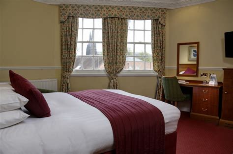 Standard Rooms Photo Gallery | The George Hotel Lichfield