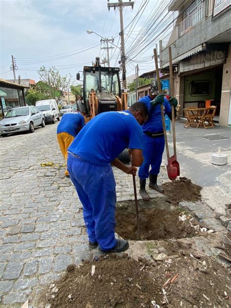 Prefeitura avança em ações de drenagem e pavimentação em bairros de