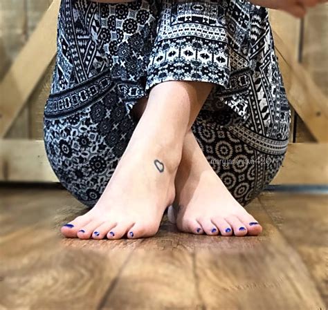 Do You Like Nudes Nsfw Feet Nude Pics Org