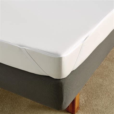 Protect-A-Bed Basic Mattress Protector With Straps Double | Linge des Alpes