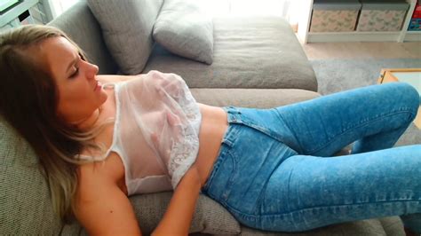 The Internet Make Her Pussy Tingle