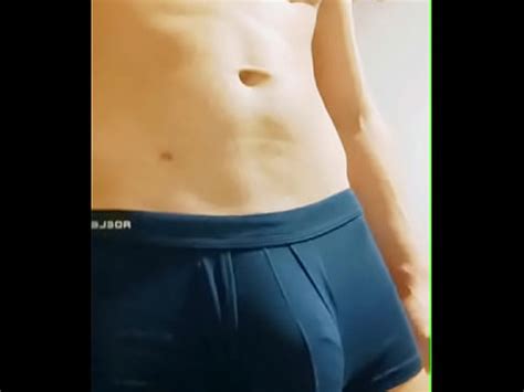 Vestindo Cuecas Que Aumentam O Pau Olha Que Volume Gostoso Qual Vc Usaria XVIDEOS