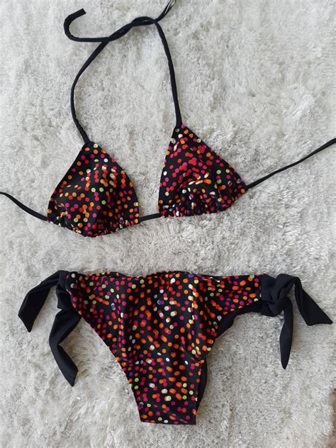Come Creare Un Costume Da Bagno Bikini Con Slip A Laccetti E Top A Triangolo Costruire