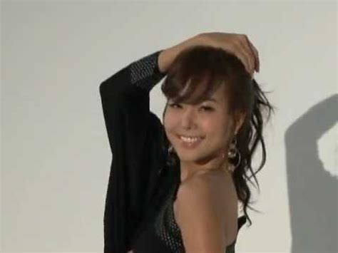 donga So Yujin sexy bikini body first public 소유진 섹시 비키니 몸매 첫 공개 YouTube