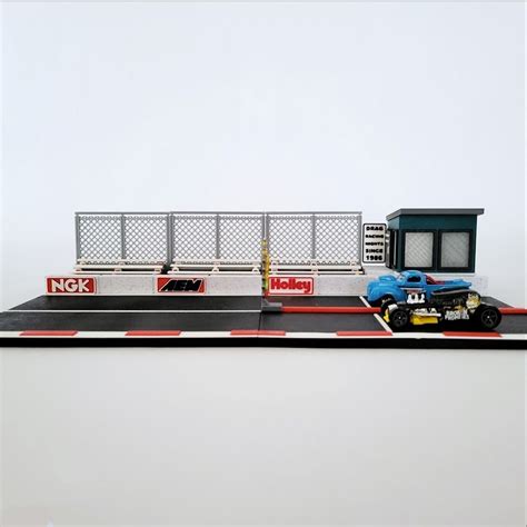 Diorama Hot Wheels Pista de Arrancada para Miniaturas MetArt Studio Decoração Geek e