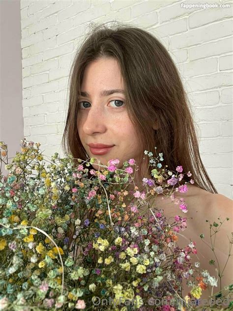 Miareeed Nude OnlyFans Leaks Fappening Page FappeningBook