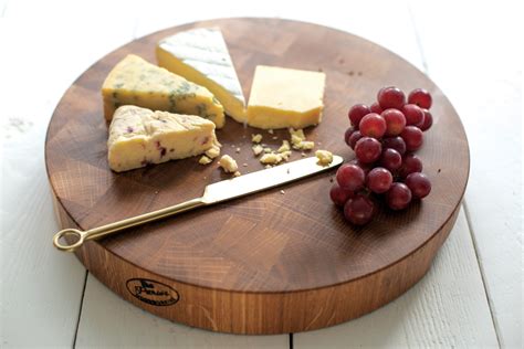 Round Oak End Grain Chopping Board