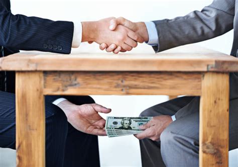 коррупция - Сток картинки - iStock