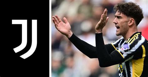 La Juventus Usa Il Pugno Duro Con Vlahovic Svelata La Cifra Da