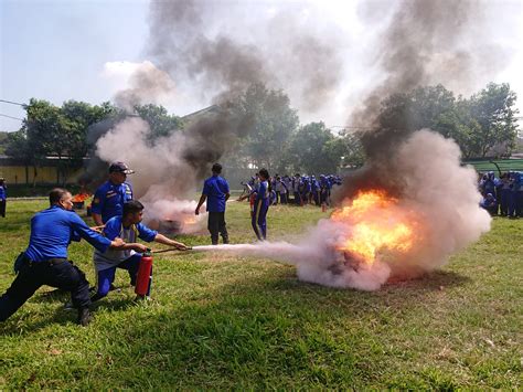 Ujian Unit Kompetensi Peserta Didik Kelas Xi Smk Pim Dinyatakan