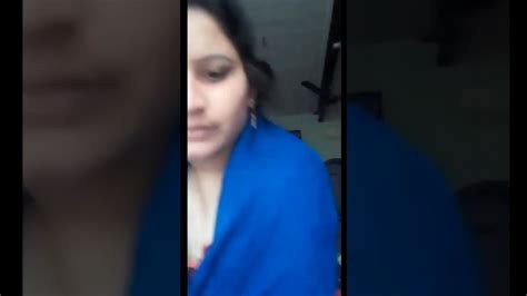 Hot Aunty Boobs Show Youtube