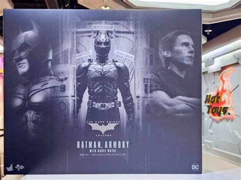 現貨 全新未開封 Hottoys Hot Toys MMS702 MMS 702 Batman The Dark Knight Rises Batman Armory with Bruce