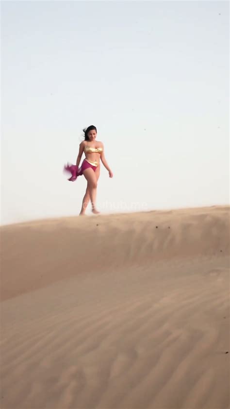 Ashwitha 2 Videos Strips Nude In Dubai Desert
