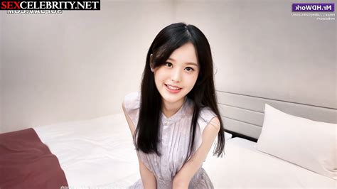 This Korean babe Wonyoung loves getting cum in her pussy 장원영 아이브 SexCelebrity