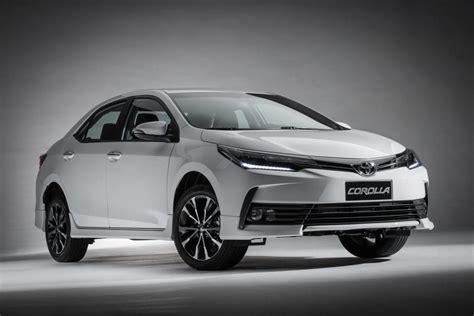 Corolla Híbrido Será A Resposta Da Toyota Para O Novo Honda Civic