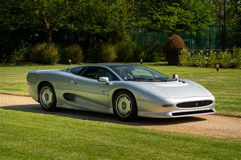 1993 Jaguar XJ 220 Oldtimer Automobilen Ruote Da Sogno Europas