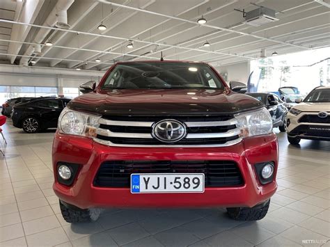 Toyota Hilux Double Cab 2 4 D 4D 150 4WD Active Automaatti 5