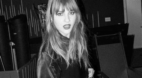 Victoria De Angelis Naked Photos Leakedmodels The Fappening News