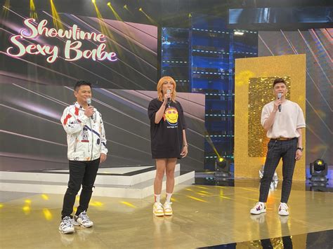 It S Showtime On Twitter Itsshowtimena Sexy Babe Na Kasama Sina Kuys Ogie Meme Vice Kuys